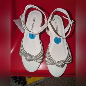 Steve Madden Girl's Heels in White and Silver